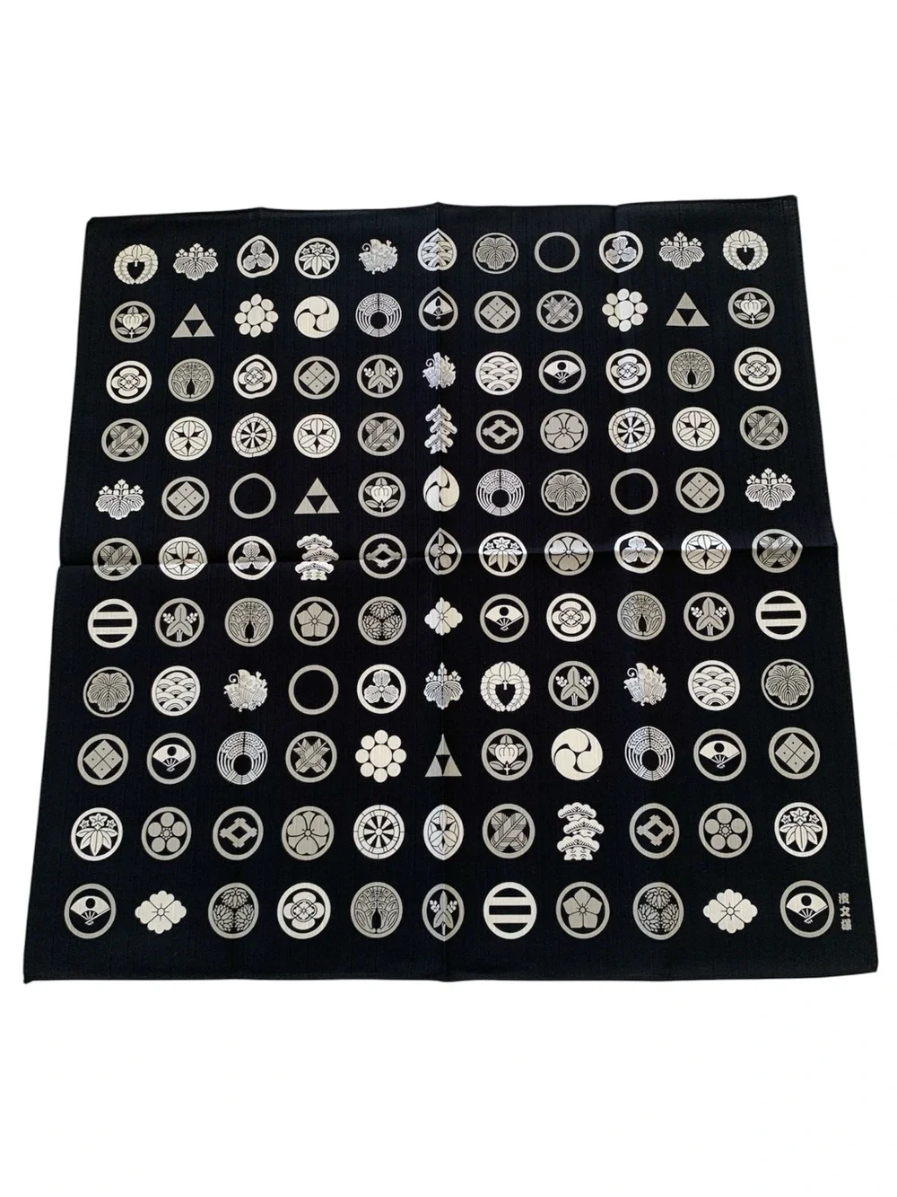 NEW Hamamonyo Japanese Furoshiki Wrapping Cloth 19.7” Black Family Crest Kamon
